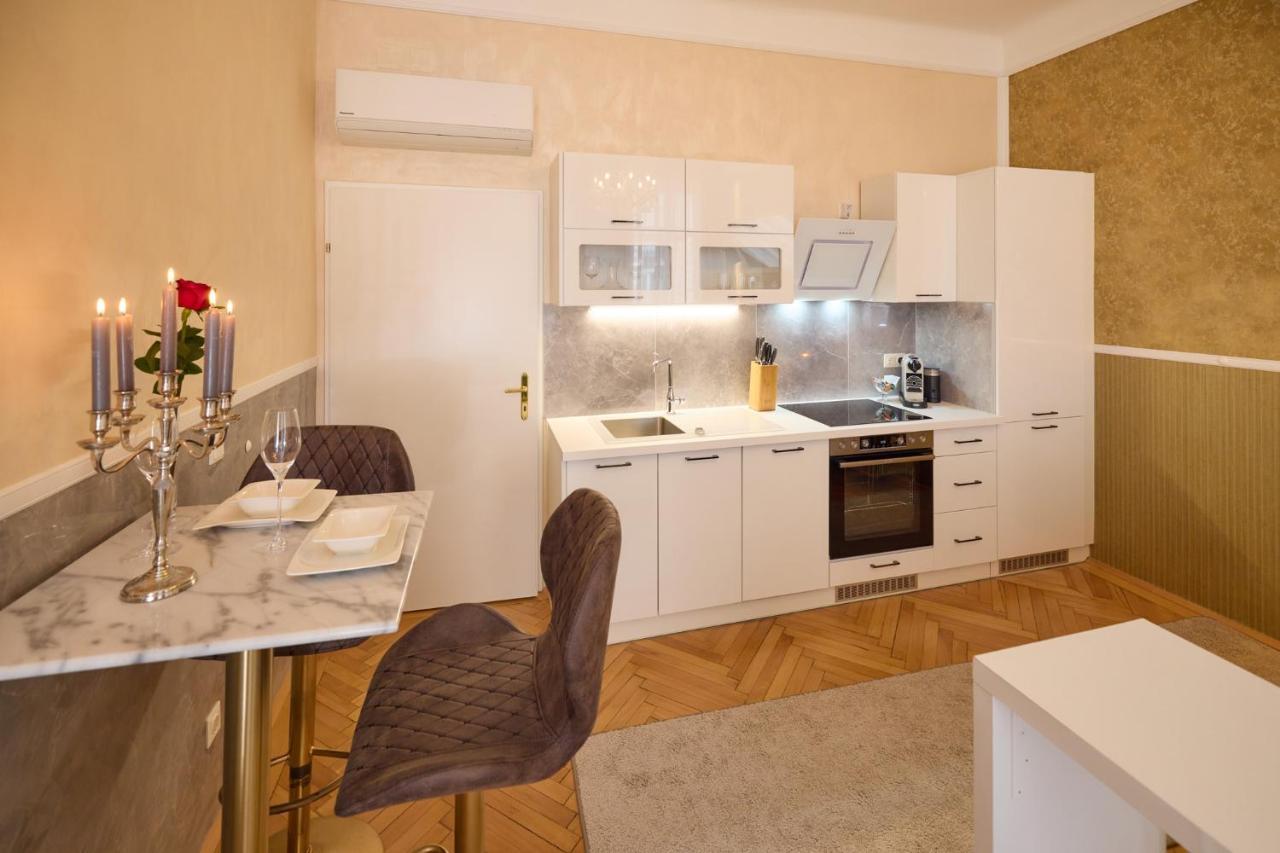 Sophies Place Augarten - Imperial Lifestyle Parking Appartement Wenen